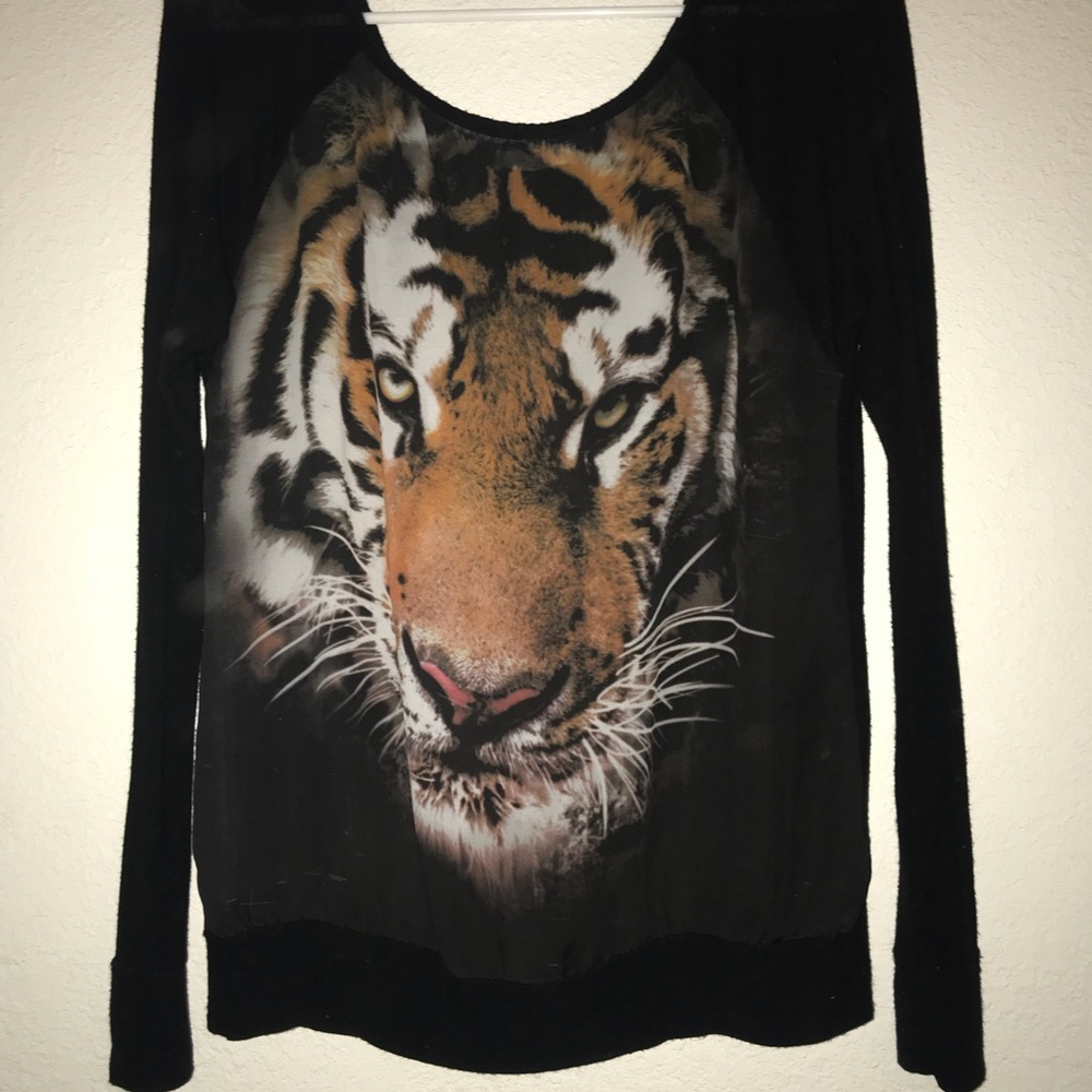 Long sleeve